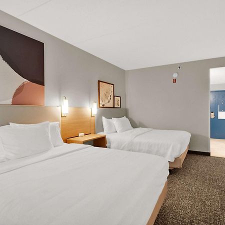 Spark By Hilton Plymouth Kültér fotó